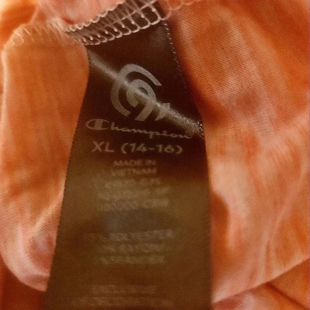 NWOT Champion peach longsleeve athletic top with cutout back Size XL (14-16) Jr. - Picture 3 of 6